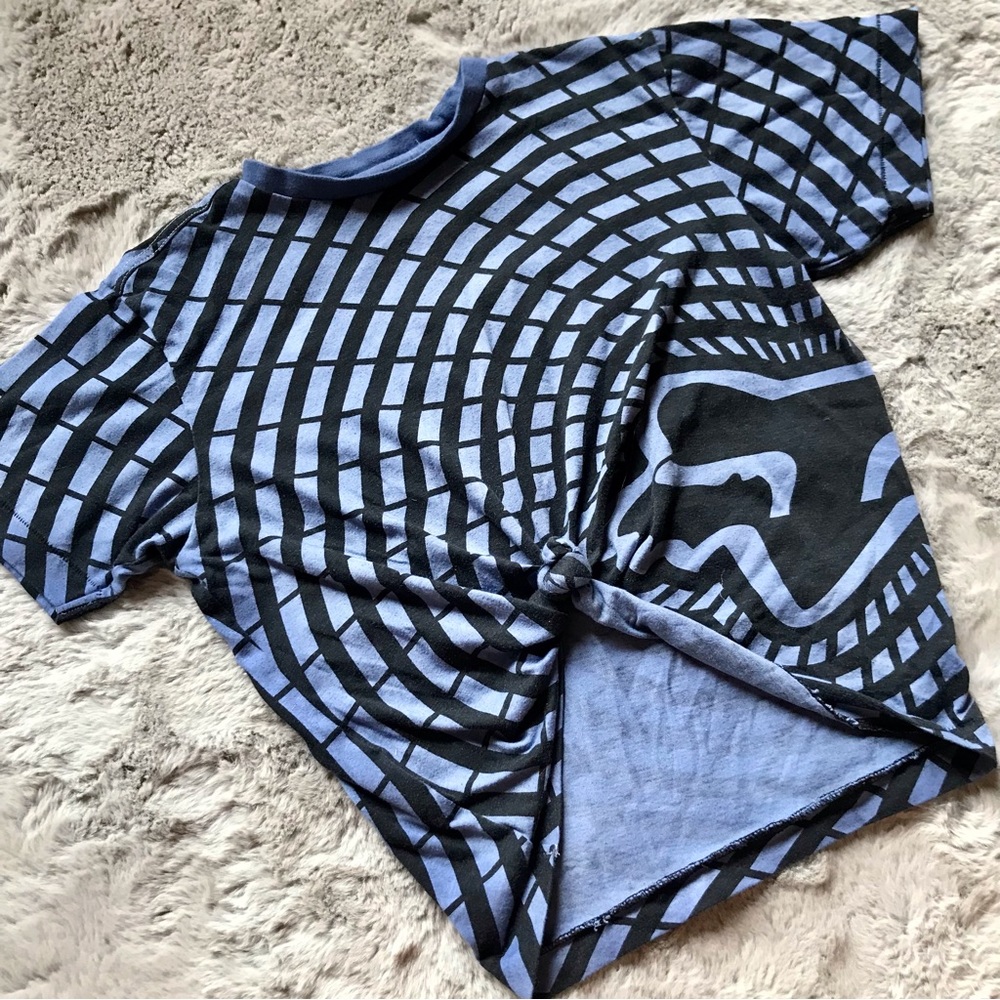 Vintage Upcycled Fox Riders Vortex T-shirt medium lavender and black